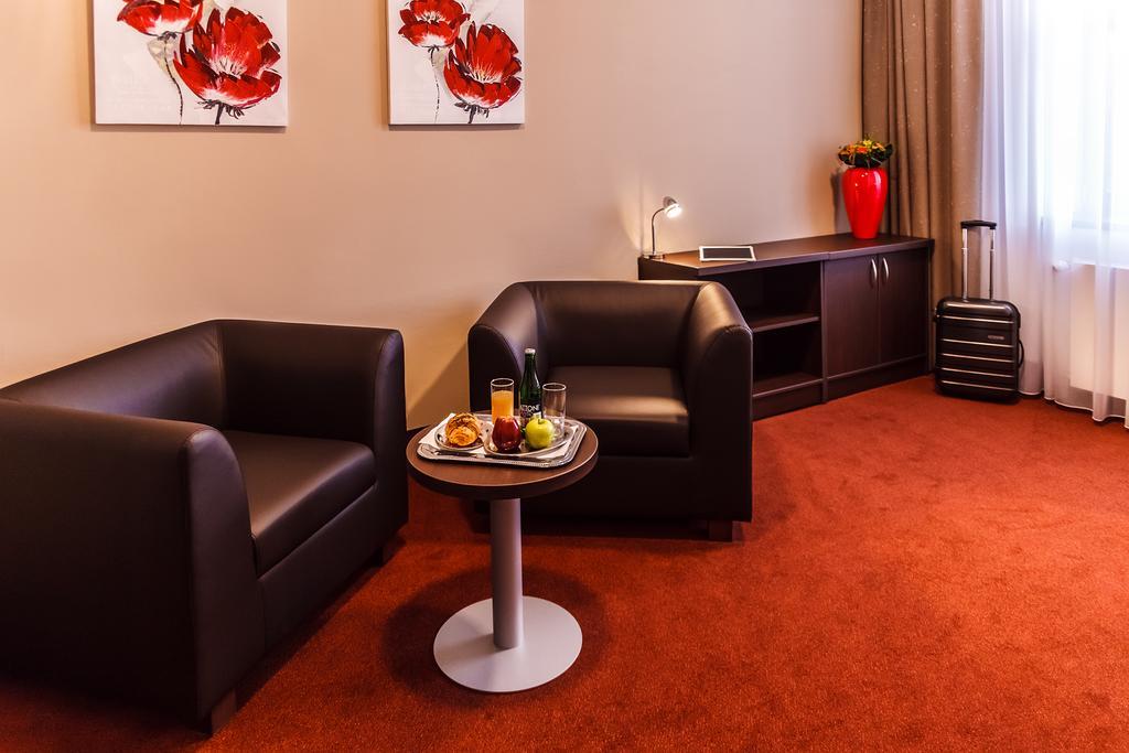 Interhotel Zlín Esterno foto
